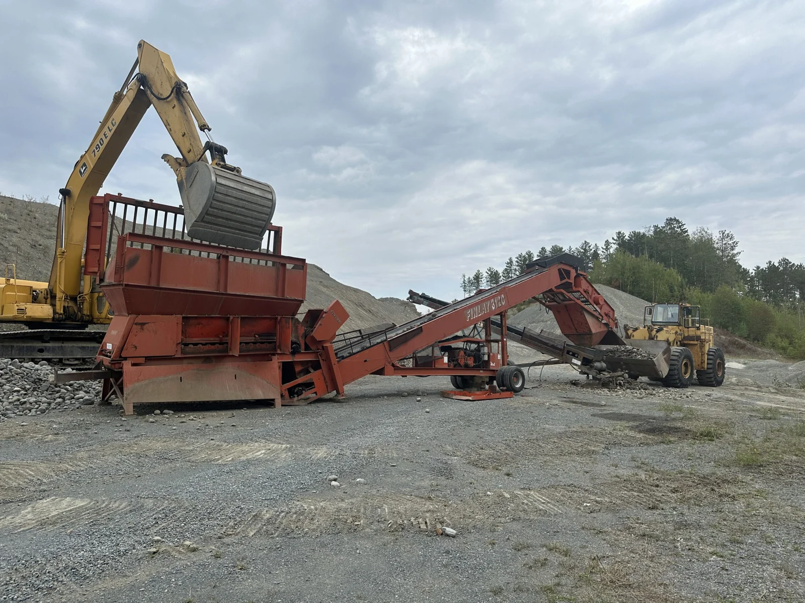 Williams excavation and aggregate equipment working on a local site